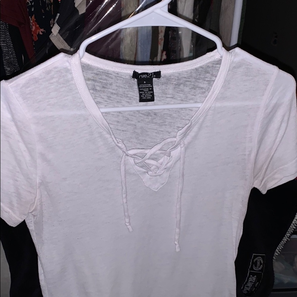 short sleeve shirt